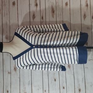 Ninexis Top - Size Large NWT!